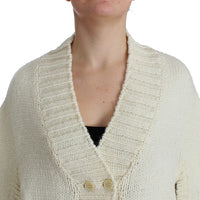 White knitted cardigan