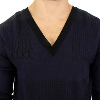 Blue v-neck pullover sweater