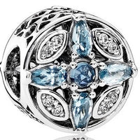 Pandora 791995NMBMX Winter Moments Charm