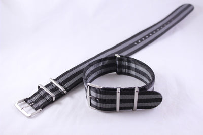 Grey And Black Nato Strap 22mm