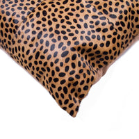 18" X 18" X 5" Cheetah Quattro Pillow