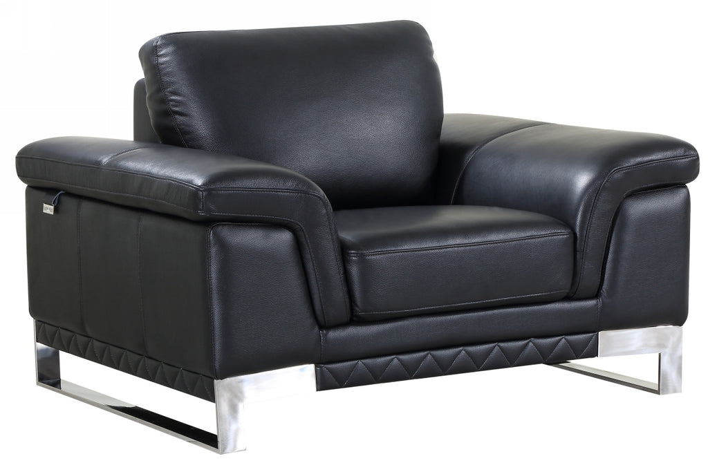 32" Lovely Black Leather Chair