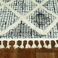 7'x10' Ivory Hand Woven Wool And Jute Indoor Area Rug