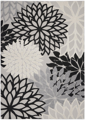 8’ x 11’ Black Gray White Indoor Outdoor Area Rug