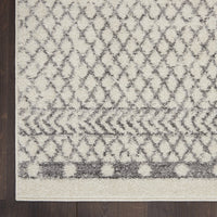 2’ x 3’ Ivory and Gray Geometric Scatter Rug