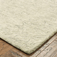 8’ x 10’ Light Green Floral Paradise Area Rug