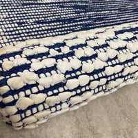 3’ x 4’ Blue and White Transition Area Rug