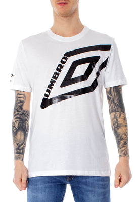 Umbro Men T-Shirt