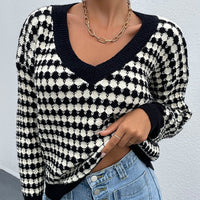 V-Neck Pullover Diamond Check Knit Sweater